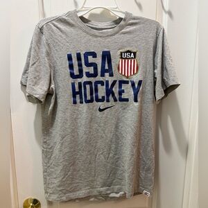 Nike USA Hockey Shirt Size Medium